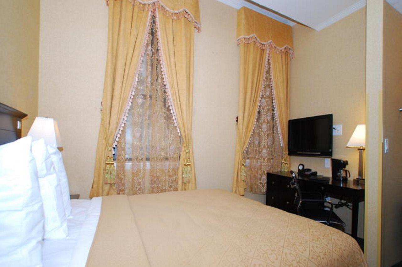Baltimore Plaza Hotel Dış mekan fotoğraf