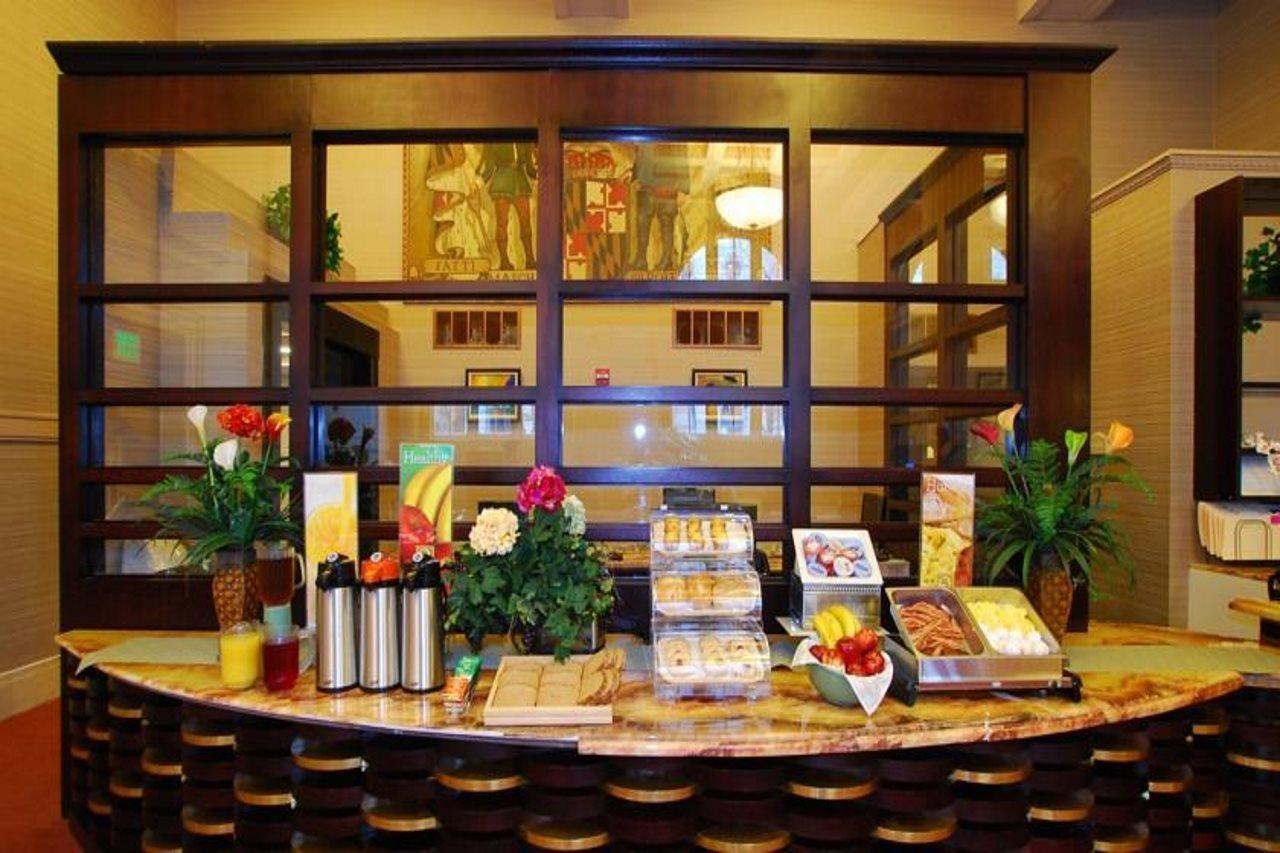 Baltimore Plaza Hotel Dış mekan fotoğraf