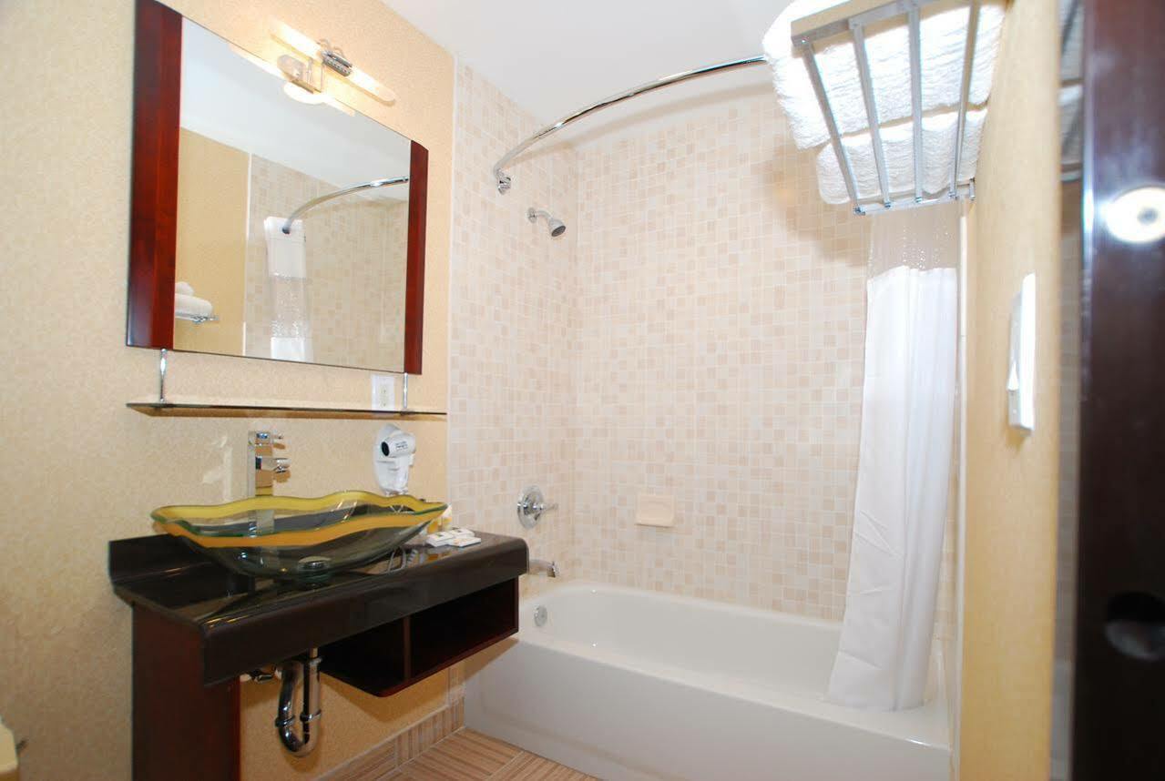 Baltimore Plaza Hotel Dış mekan fotoğraf
